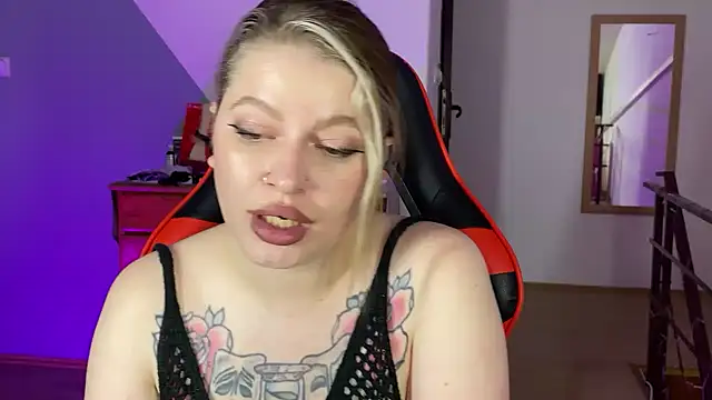 Mia_Kamp