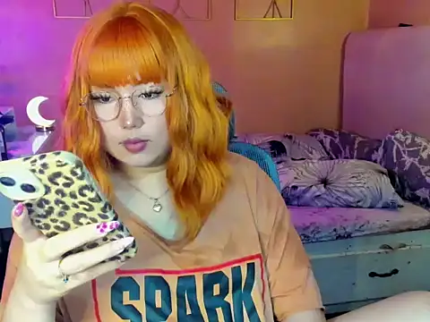 Alicia_Rose69