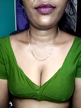 Tamil_kavinila