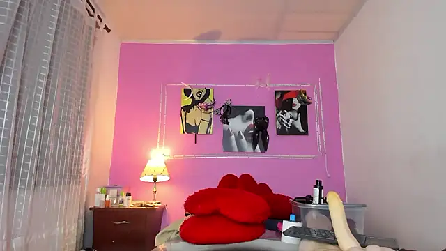 Niki_Fox111