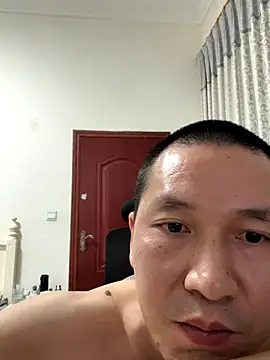 yichengm