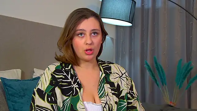 MaryMurray's Stripchat show and profile
