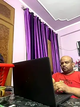 Dick_6inches_Delhi
