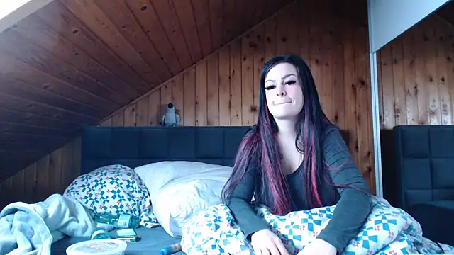 boesemoni1998 - BoeseMoni1998's free webcam - UK Sex Cams