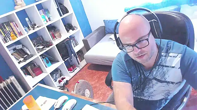 ravingr4d4