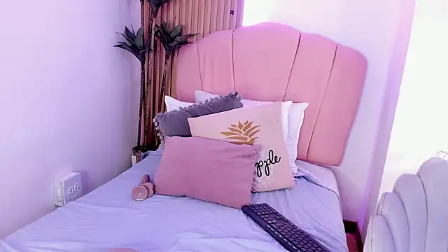 zoe_lee___