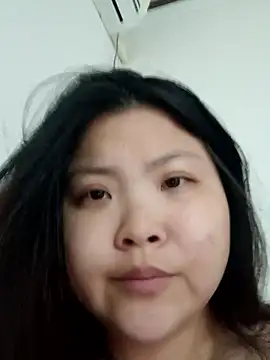 hello098712 live cam