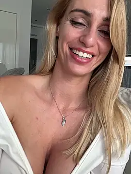 ericafontesx - Ericafontesx's free webcam - UK Sex Cams