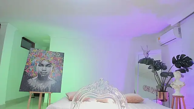 JANYLOVE__