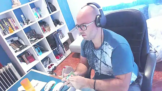 ravingr4d4