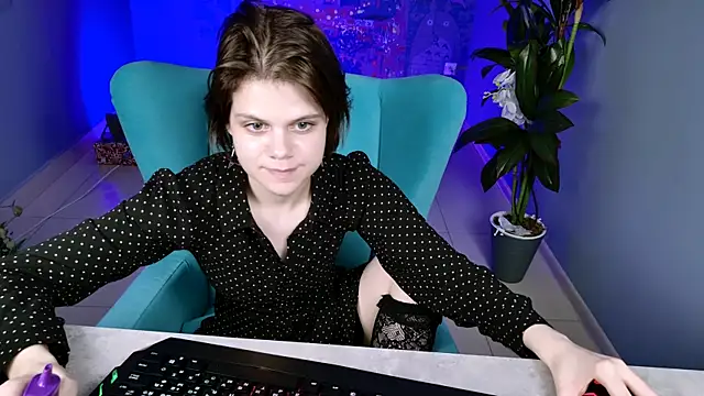  EllieMurler chat room