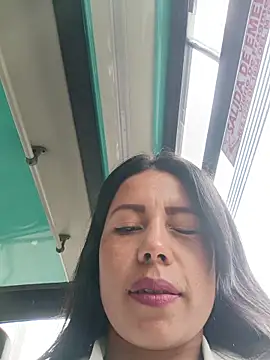_andrea30