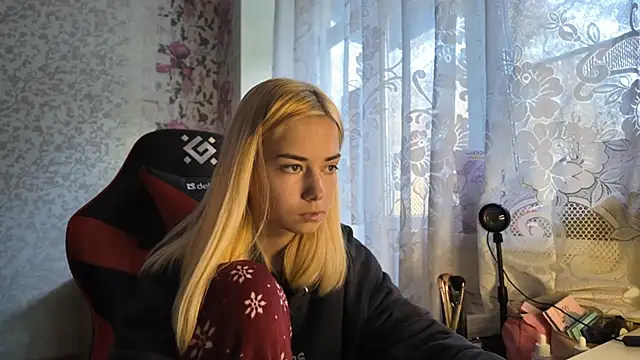 witching_moon - Witching_Moon's free webcam - UK Sex Cams