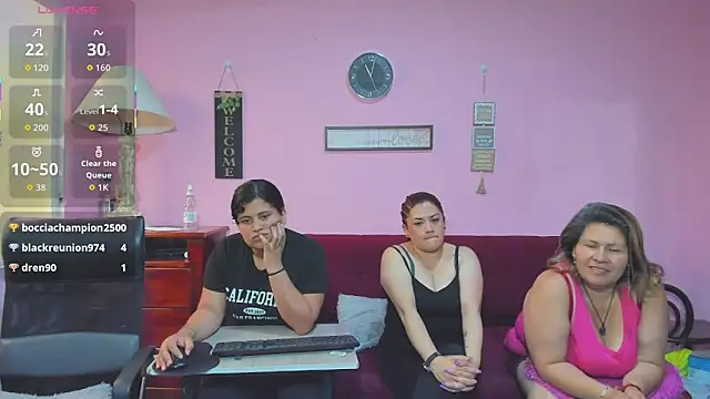 lesbiancuple