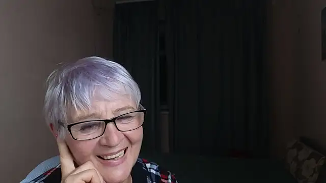 sandra_snowflake - Sandra_Snowflake's free webcam - UK Sex Cams