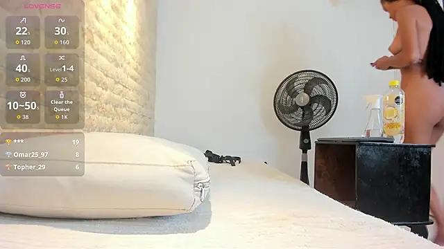 mia_roldan_