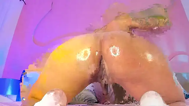 Alaia_Manson