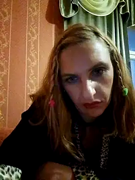 LaraDiva7799