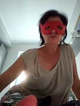vagabondainnamorata - Vagabondainnamorata's free webcam - UK Sex Cams