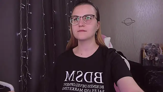 missbrightshine - MissBrightShine's free webcam - UK Sex Cams