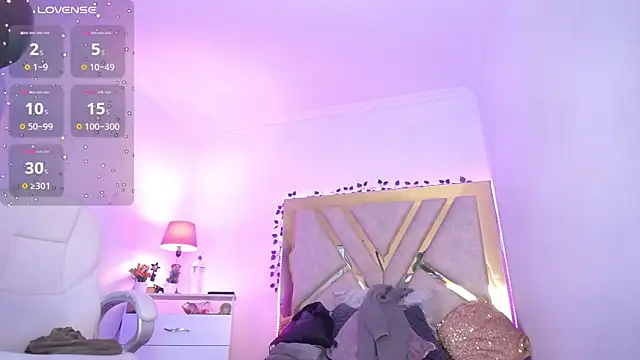 Alexaamoon_
