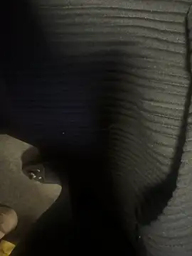 hiddenhoneyldn - HiddenHoneyLDN's free webcam - UK Sex Cams