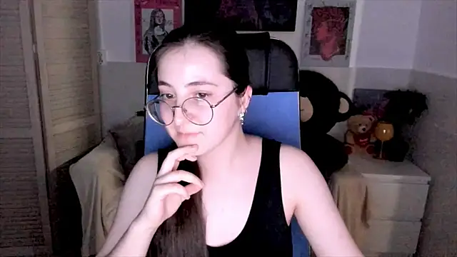  VirtuallVoyant chat room