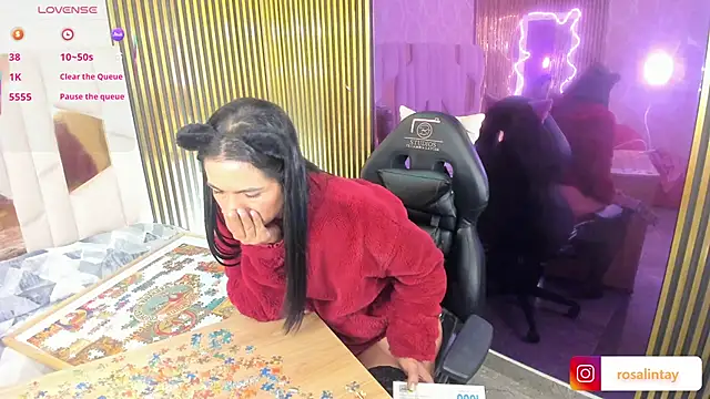 rosalind_tay - Rosalind_tay's free webcam - UK Sex Cams