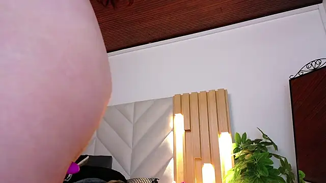 anaise_latif - Anaise_latif's free webcam - UK Sex Cams