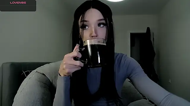 Dasha_WEYT