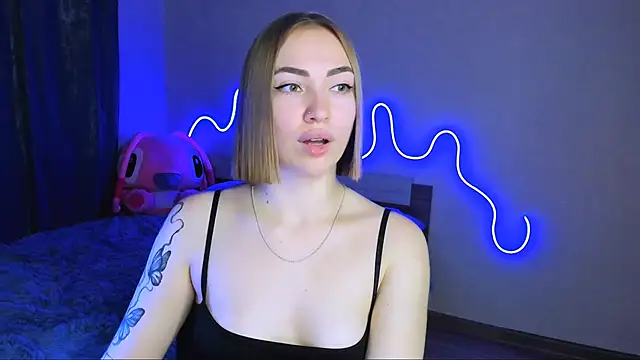 larakrein_lk - LaraKrein_lk's free webcam - UK Sex Cams