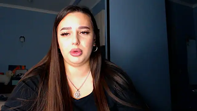 NikiWhite