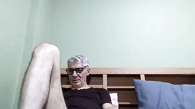 BIGUNCUTHARDCOCK