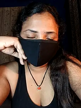 HotAishaa
