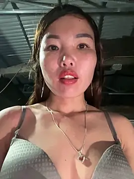 Sunny_lotus