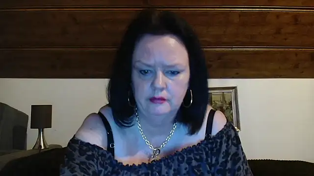 TiffanyMature