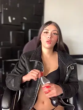  Linda_LS chat room