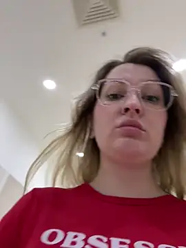 Teya_moon_