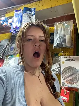  MADAME-ARLETTE chat room