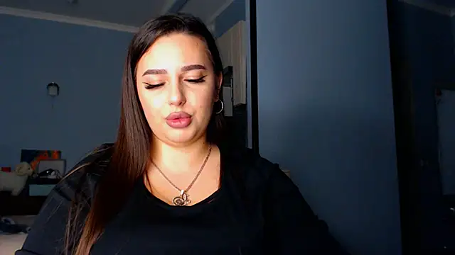 NikiWhite