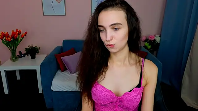 EllaSteele