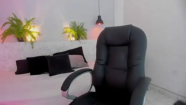 juanita__acosta1 - Juanita__acosta1's free webcam - UK Sex Cams