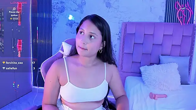 Laly_Cherry_