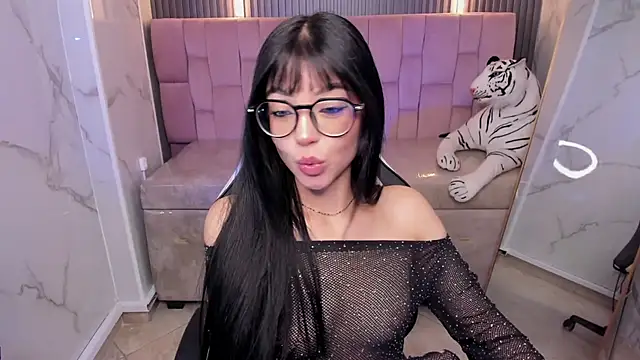 _mia_collins_b_