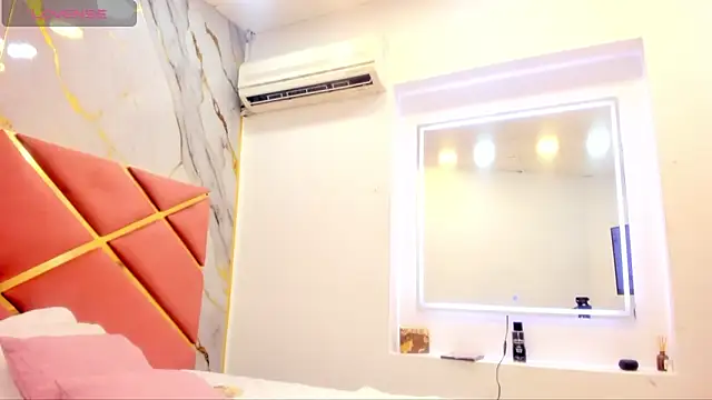 julianaa_31