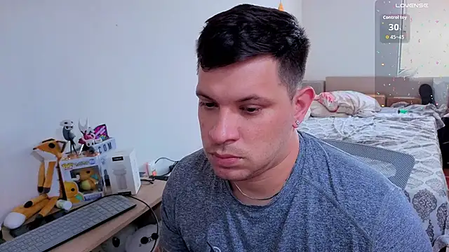 ryden_01 - Ryden_01's free webcam - UK Sex Cams