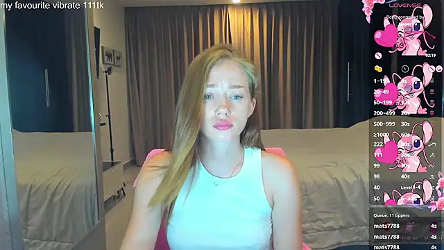 Hot_Mia_