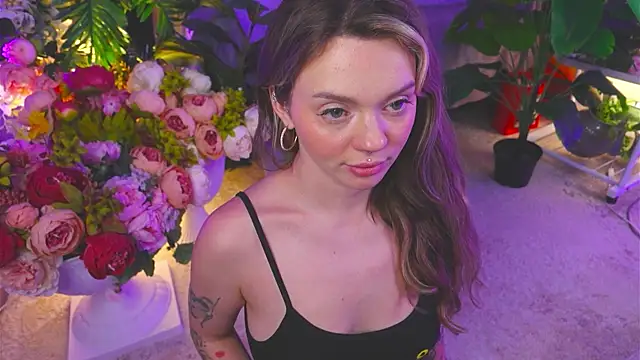 kristabrooks - KristaBrooks's free webcam