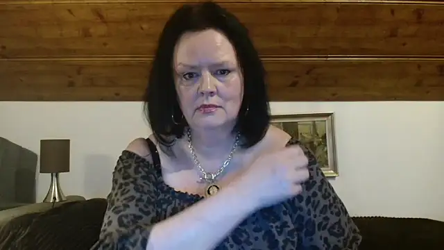 TiffanyMature