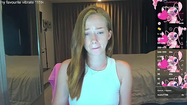Hot_Mia_